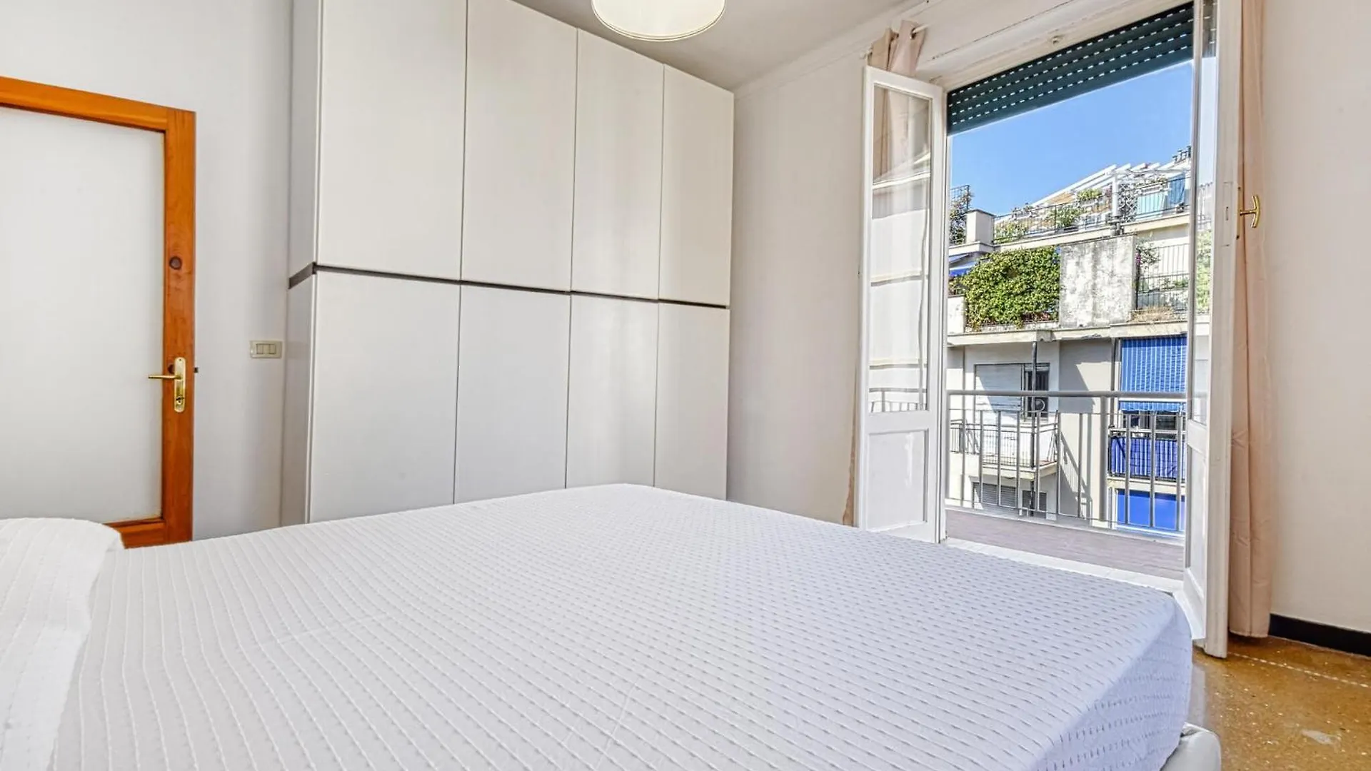 3 Bedroom Stunning Apartment In Sestri Levante 0*,