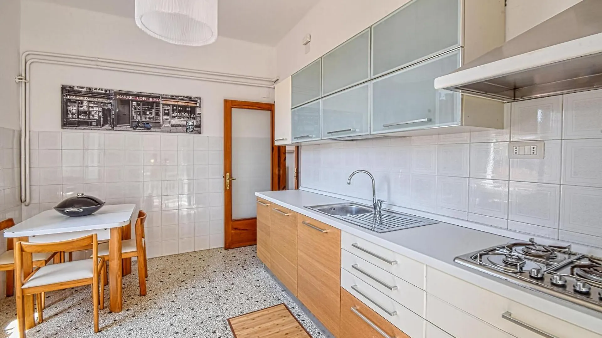3 Bedroom Stunning Apartment In Sestri Levante